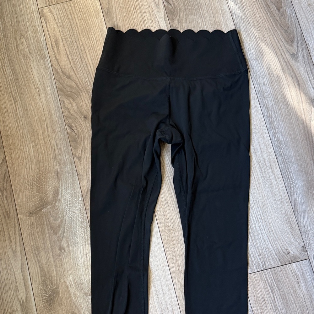 Black Scalloped Leggings